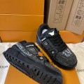 「#139」LOUIS VUITTON Trainer diamond