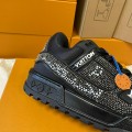 「#139」LOUIS VUITTON Trainer diamond