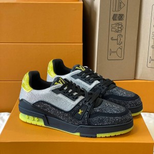 「#145」LOUIS VUITTON Trainer diamond