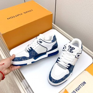 「#166」LOUIS VUITTON Trainer