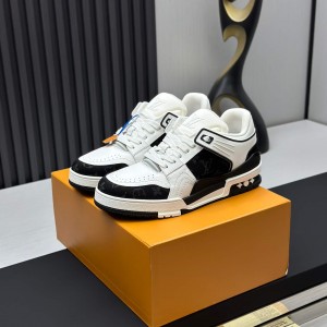 「#172」LOUIS VUITTON Trainer