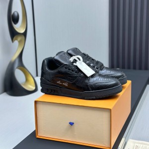 「#182」LOUIS VUITTON Trainer