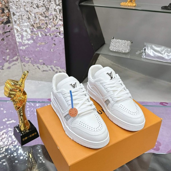 「#204」LOUIS VUITTON Trainer