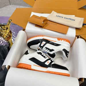「#210」LOUIS VUITTON Trainer
