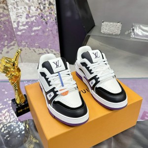 「#212」LOUIS VUITTON Trainer