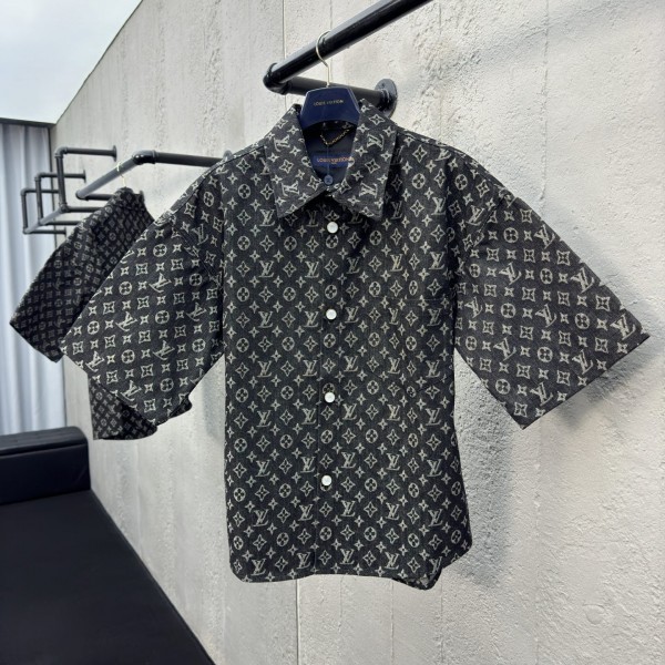 「#1158」Louis Vuitton T-shirt