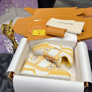 「#215」LOUIS VUITTON Trainer