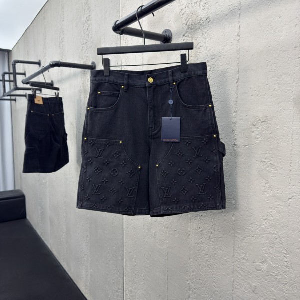 「#1234」Louis Vuitton shorts