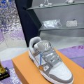 「#221」LOUIS VUITTON Trainer