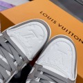 「#221」LOUIS VUITTON Trainer