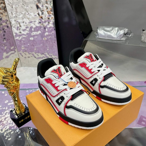 「#228」LOUIS VUITTON Trainer