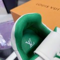 「#233」LOUIS VUITTON Trainer