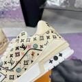 「#237」LOUIS VUITTON Trainer