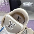 「#239」LOUIS VUITTON Trainer