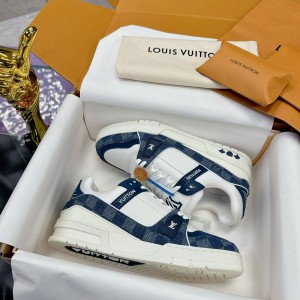 「#109」LOUIS VUITTON Trainer