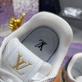 「#268 」LOUIS VUITTON Trainer