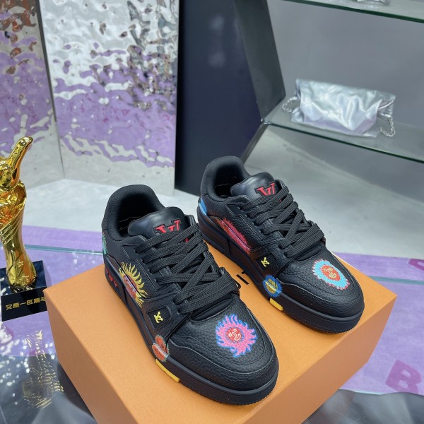「#273 」LOUIS VUITTON Trainer