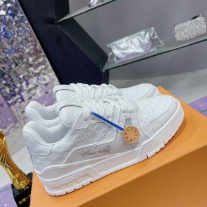 「#276 」LOUIS VUITTON Trainer