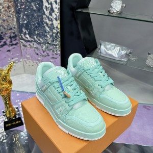 「#115 」LOUIS VUITTON Trainer