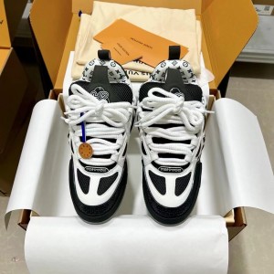 「#333」LOUIS VUITTON Skate