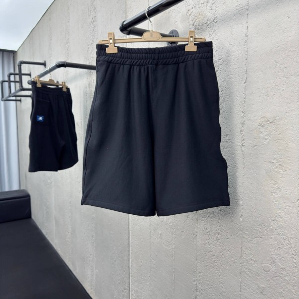 「#6045」  Burberry short