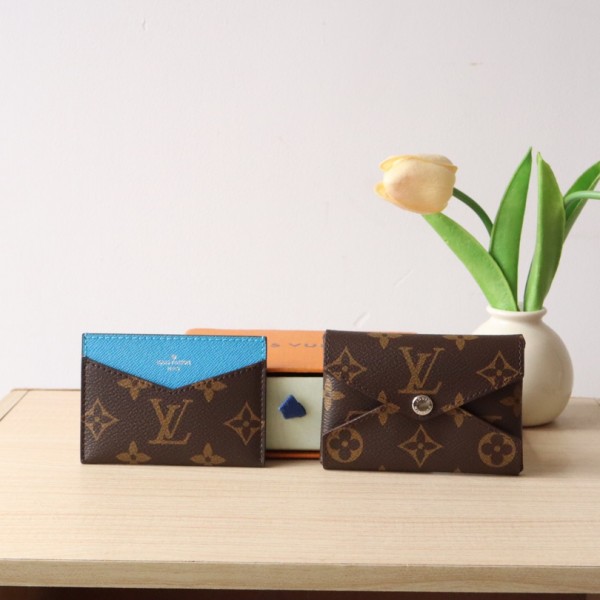 「#11605」Louis Vuitton bags; Card Holder