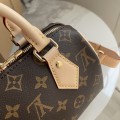 「#11632」Louis Vuitton bags