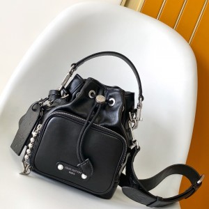 「#11667」Louis Vuitton bags