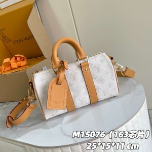 「#11673」Louis Vuitton bags
