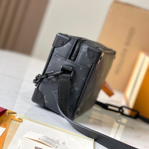 「#11680」Louis Vuitton bags