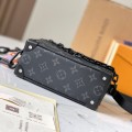 「#11680」Louis Vuitton bags