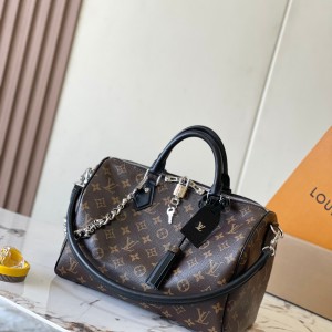 「#11685」Louis Vuitton bags