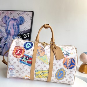 「#11699」Louis Vuitton bags; Travel Bag