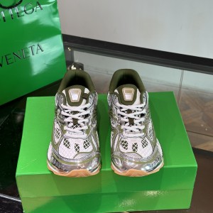 「#953」Bottega Veneta