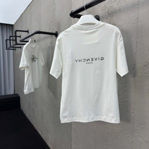 「#1910」Givenchy T-shirt