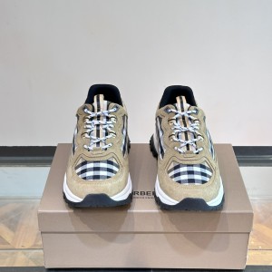 「#15038」Burberry shoes