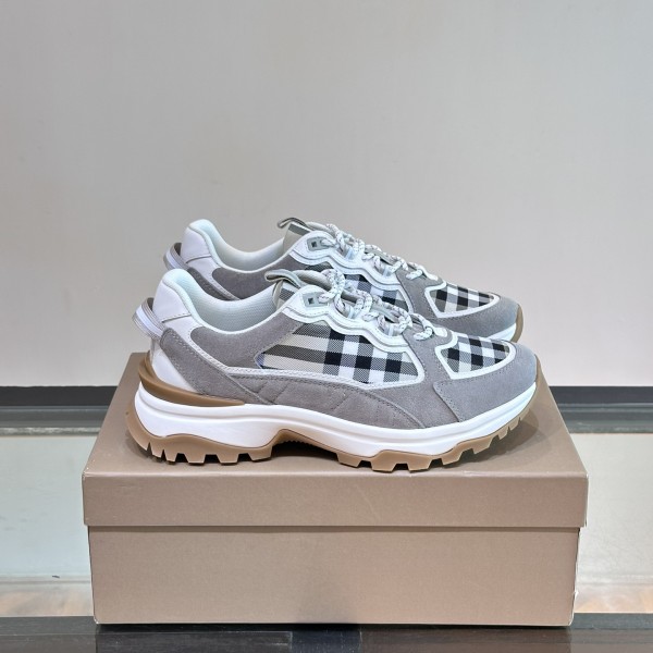 「#15040」Burberry shoes