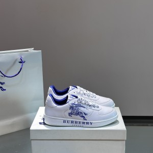 「#15051」Burberry shoes