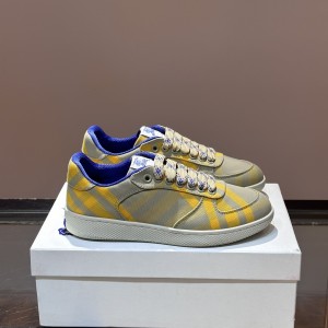 「#15056」Burberry shoes