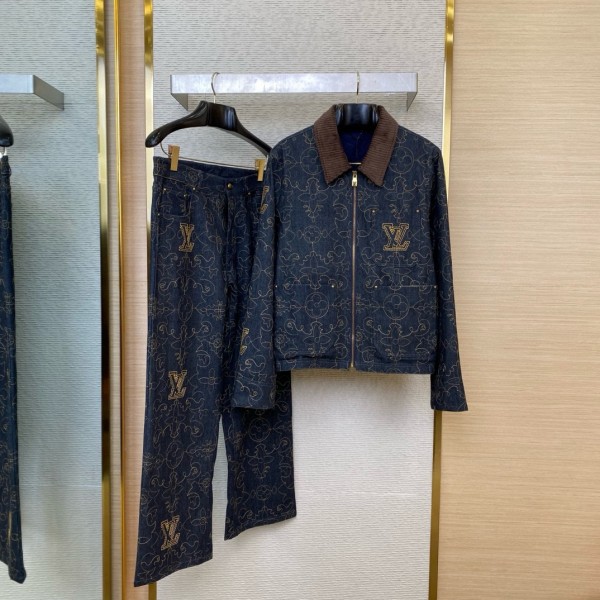 「#8」Louis Vuitton Clothing Set