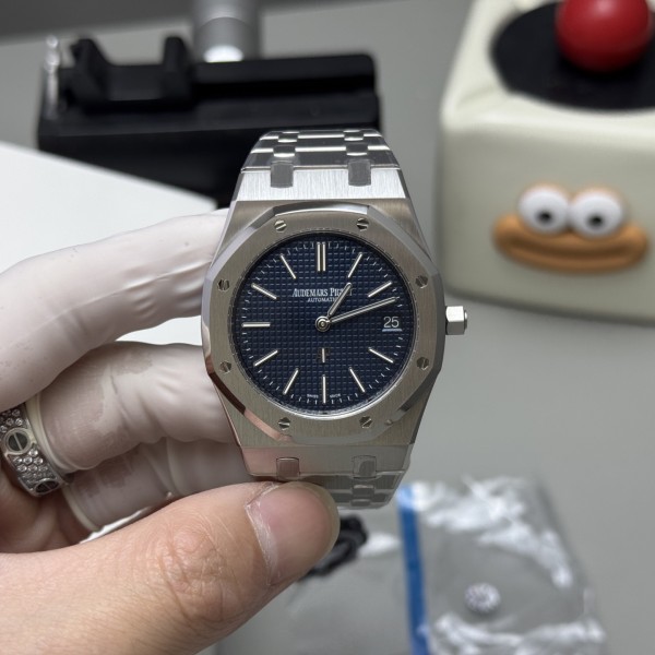 「#17542」AP watches
