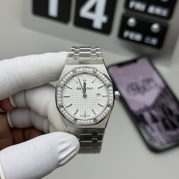 「#17577」AP watches