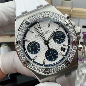 「#17637」AP watches