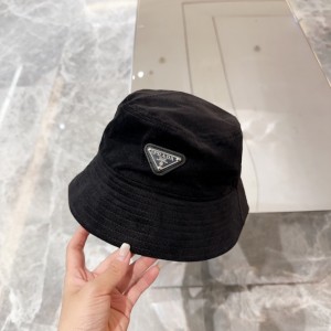 「#17216」Prada Hat