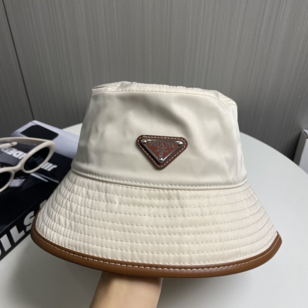 「#17221」Prada Hat