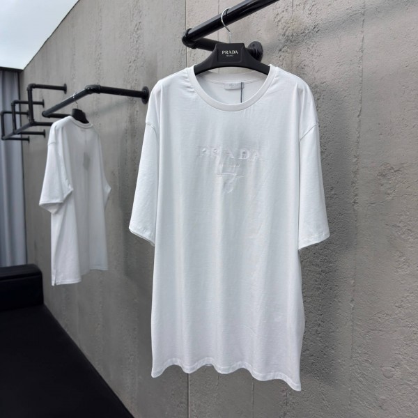 「#2196」Prada T-shirt