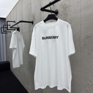 「#5995」  Burberry T-shirt