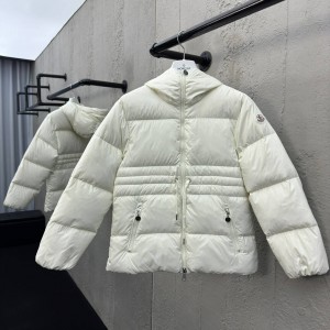 「#6434」Moncler jacket; down/puffer jacket