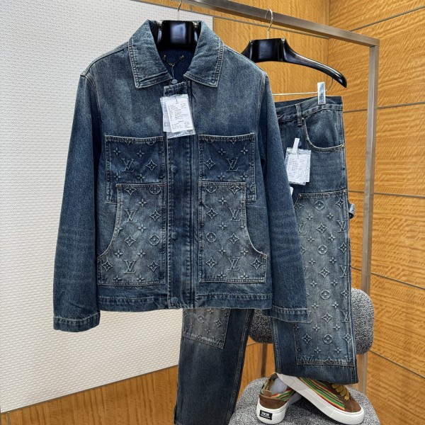 「#59」Louis Vuitton Clothing Set