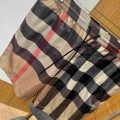 「#8302」  Burberry shorts